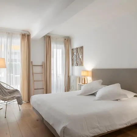 Center, 110m2, 3br & 3bth, Terrace カンヌ