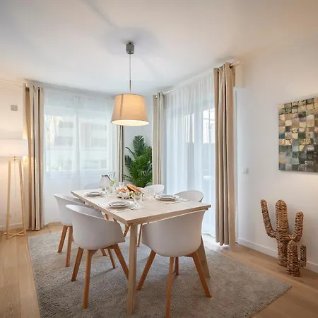 Center, 110m2, 3br & 3bth, Terrace 公寓 戛纳