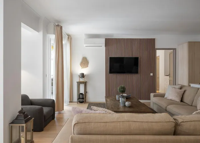 Center, 110m2, 3br & 3bth, Terrace Cannes