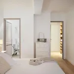 Center, 110m2, 3br & 3bth, Terrace