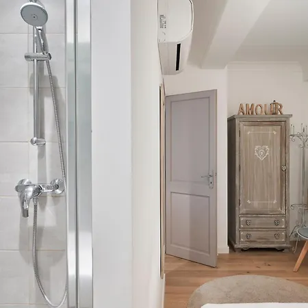 Center, 110m2, 3br & 3bth, Terrace * Cannes